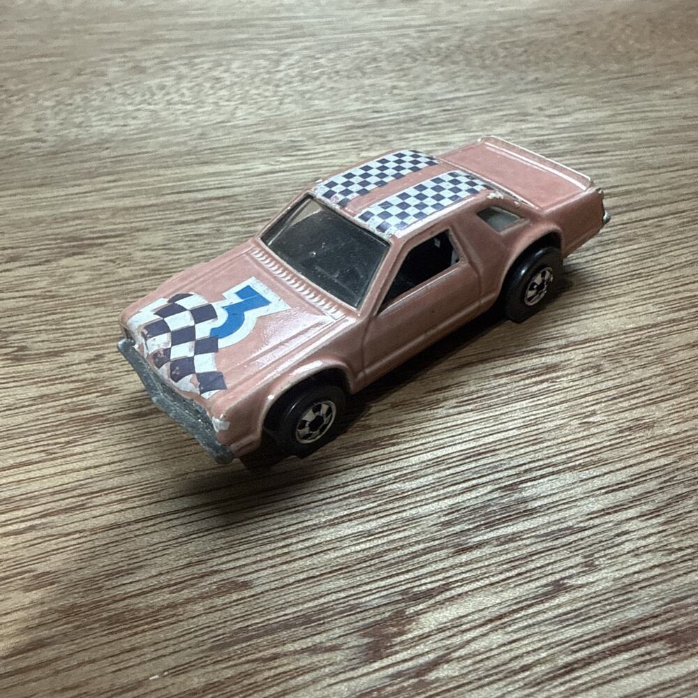 1981 Hot Wheels Color Racers Front Runnin’ Fairmont Pink #3 Ford Changer VTG